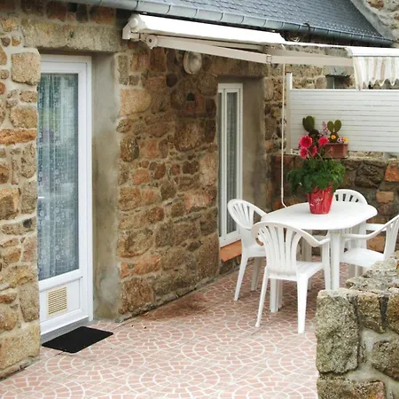 In Beautiful Breton Estate, Hébergement de vacances