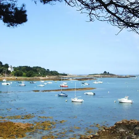 Hébergement de vacances In Beautiful Breton Estate, *